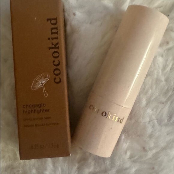 Chagaglo Highlighter Bronzer Highlight Glowy Bronze - Picture 5 of 5